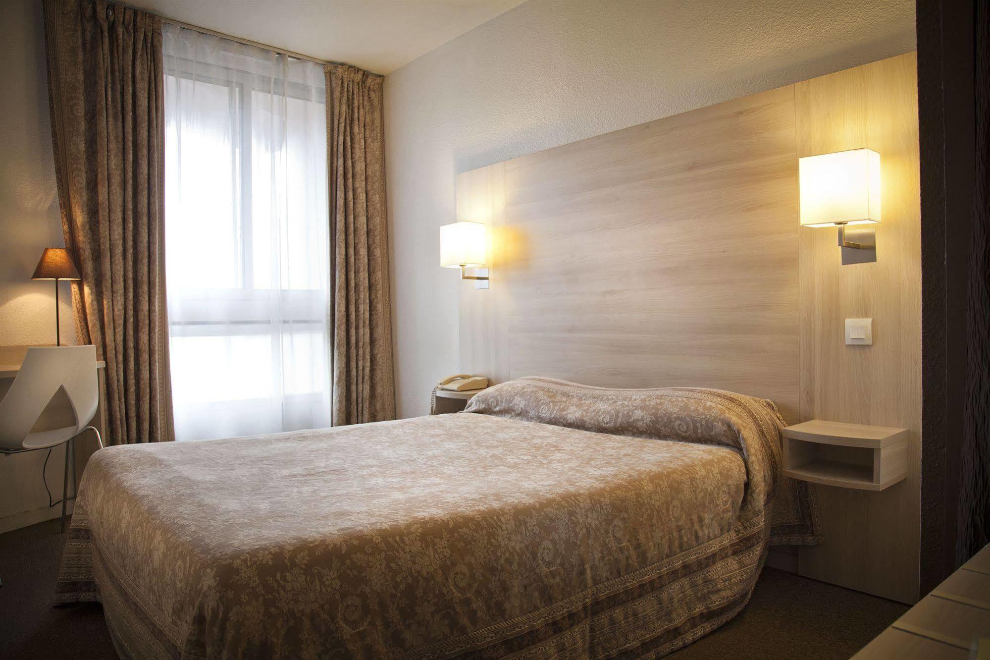 Hotel D'Orsay Tolosa Esterno foto